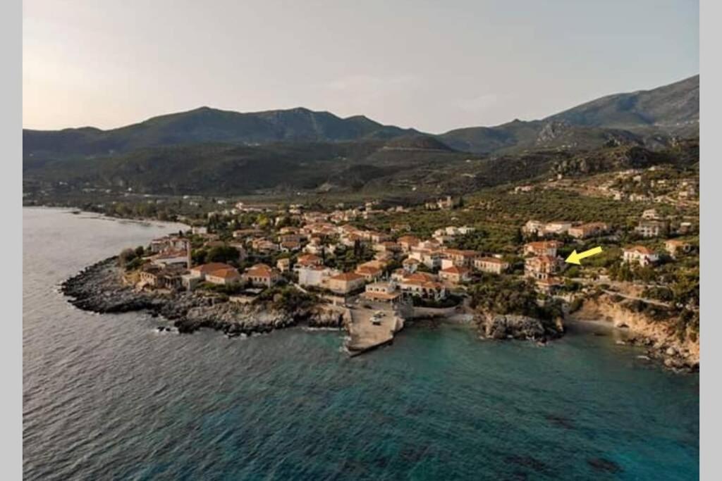 Sea And Sun Apartments 304 Ιδιωτικό Διαμέρισμα Kardhamili Bagian luar foto
