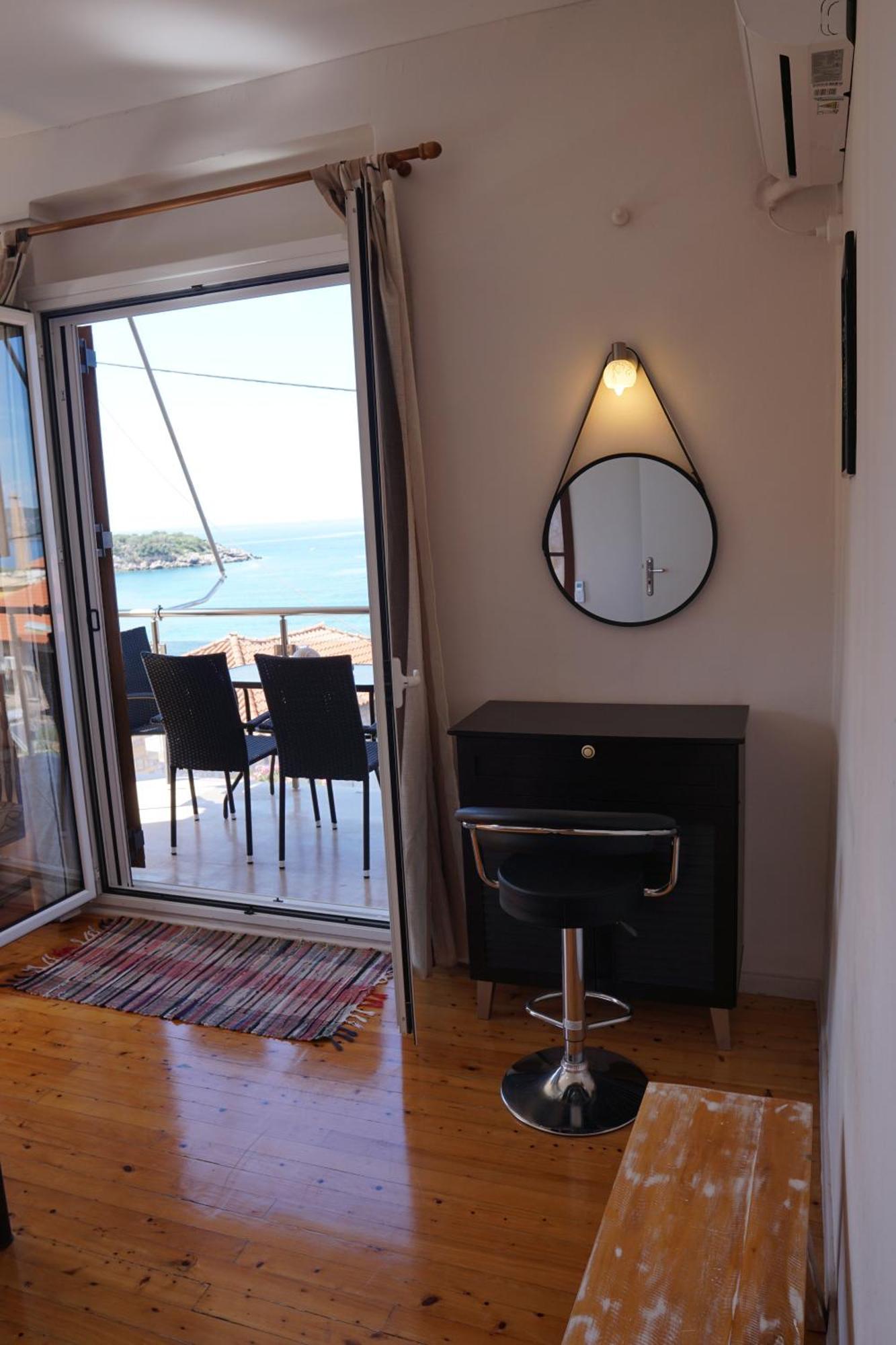 Sea And Sun Apartments 304 Ιδιωτικό Διαμέρισμα Kardhamili Bagian luar foto