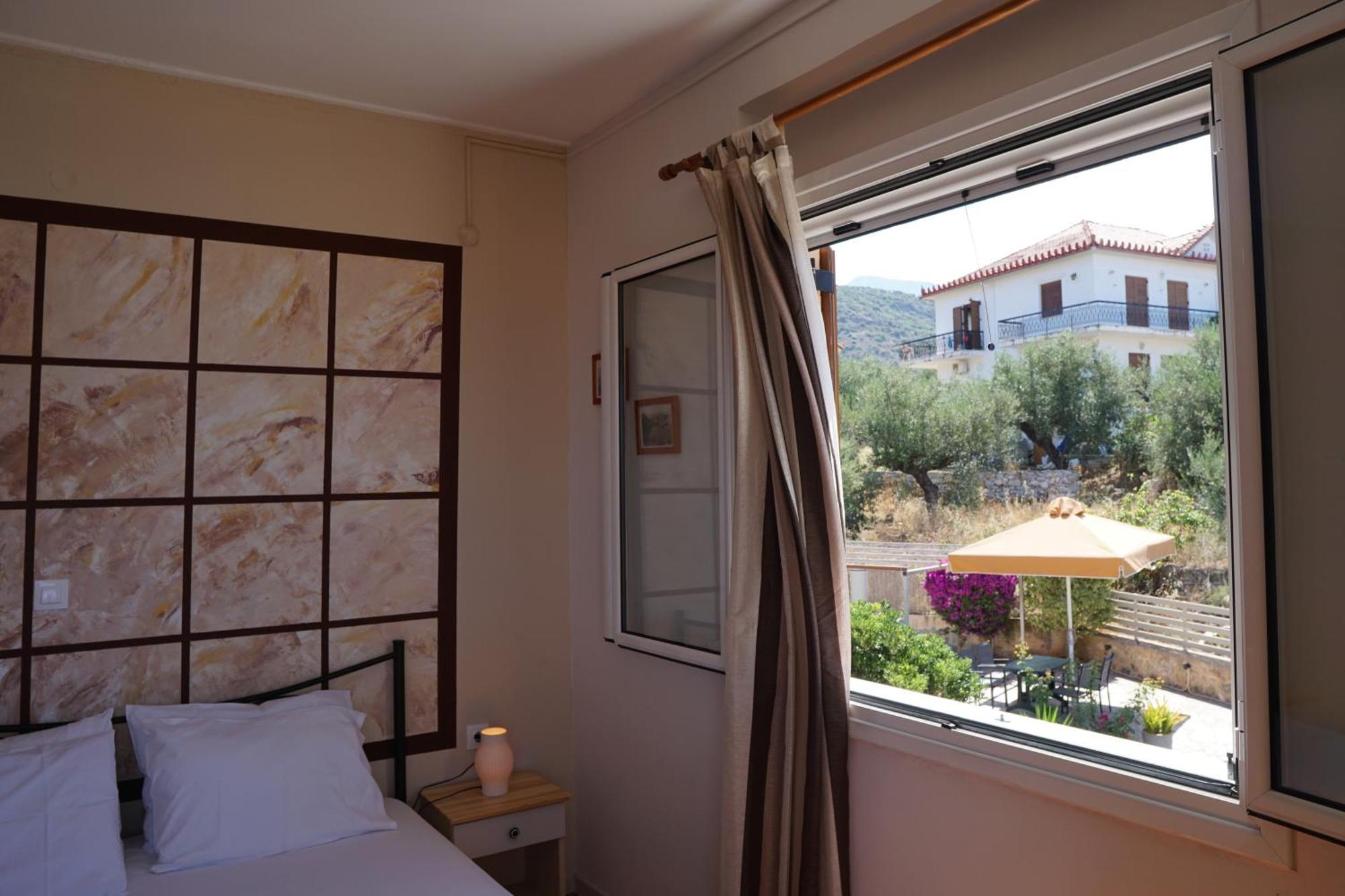 Sea And Sun Apartments 304 Ιδιωτικό Διαμέρισμα Kardhamili Bagian luar foto