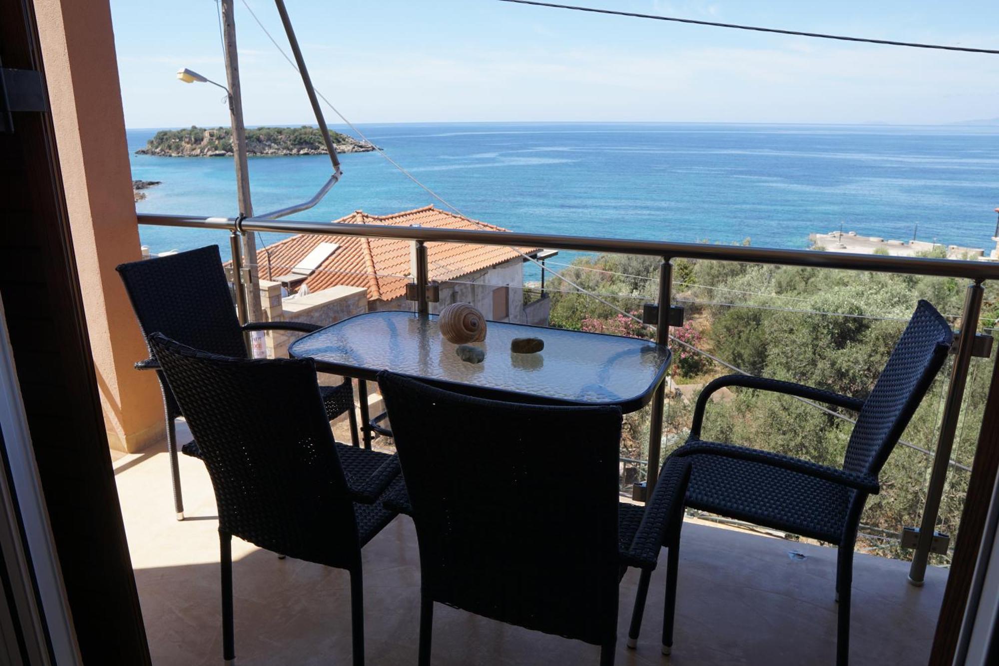 Sea And Sun Apartments 304 Ιδιωτικό Διαμέρισμα Kardhamili Bagian luar foto