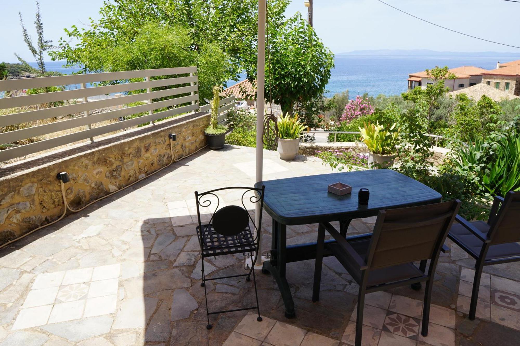Sea And Sun Apartments 304 Ιδιωτικό Διαμέρισμα Kardhamili Bagian luar foto